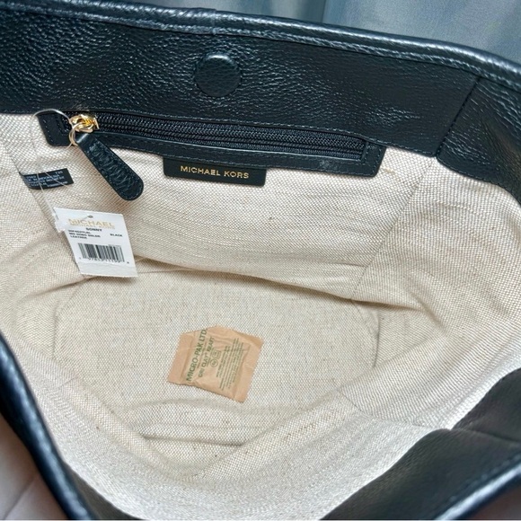Michael Kors Sonny Shoulder Bag